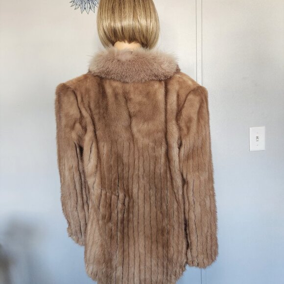 #699 Medium mink/fox fur jacket - Picture 2 of 4